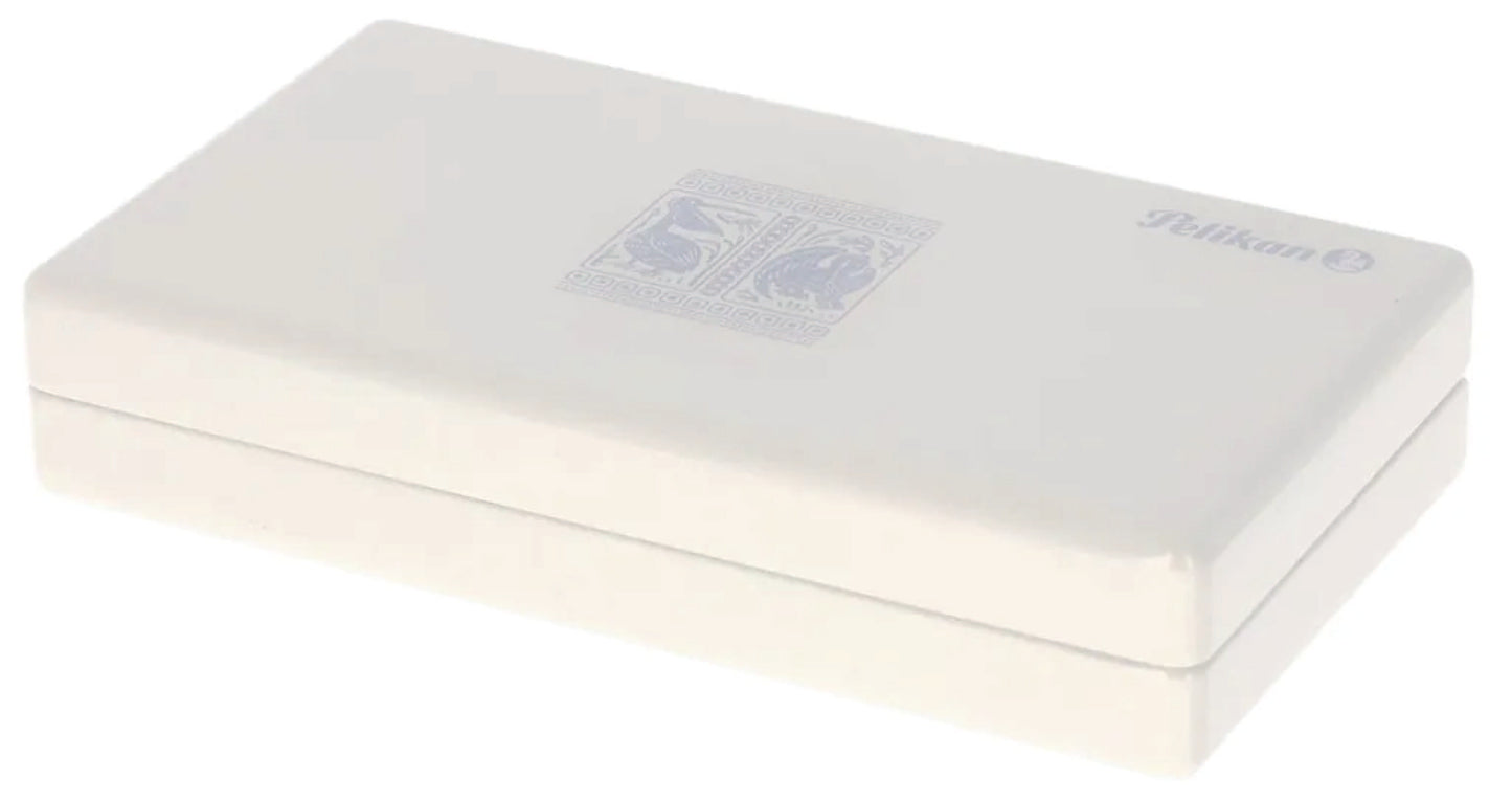 Souverän® M910 Toledo White Special Edition